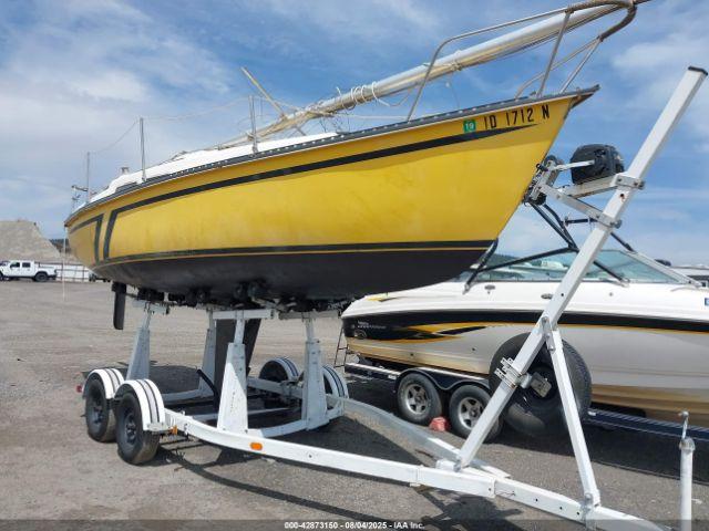  Salvage Capital Yachts 24 Sail Boat