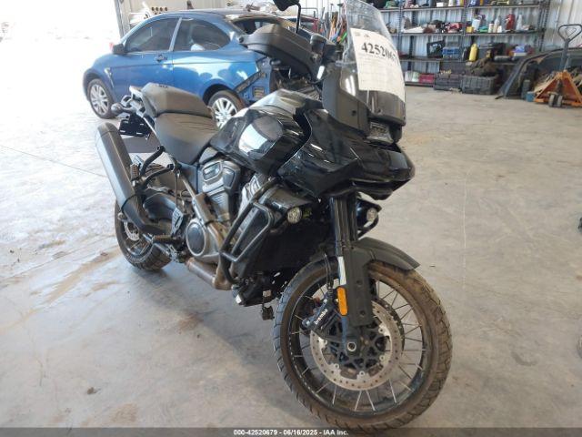  Salvage Harley-Davidson Ra1250