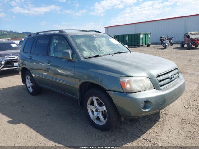  Salvage Toyota Highlander