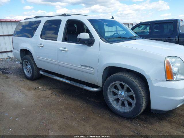  Salvage GMC Yukon