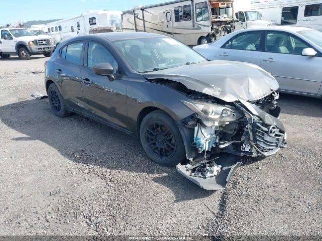  Salvage Mazda Mazda3