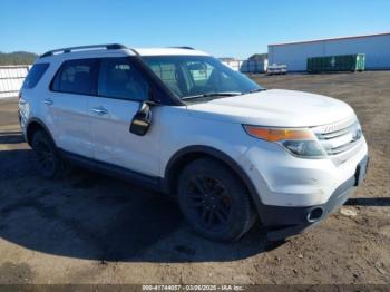  Salvage Ford Explorer