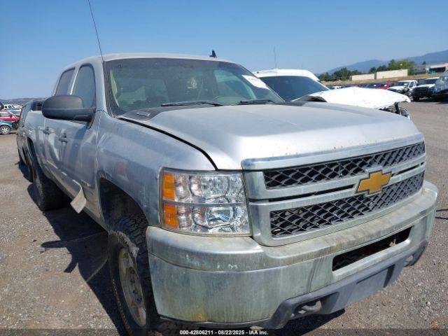  Salvage Chevrolet Silverado 2500
