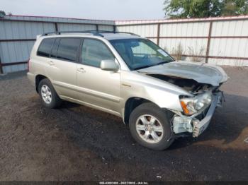  Salvage Toyota Highlander