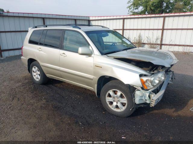  Salvage Toyota Highlander