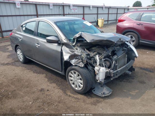  Salvage Nissan Versa