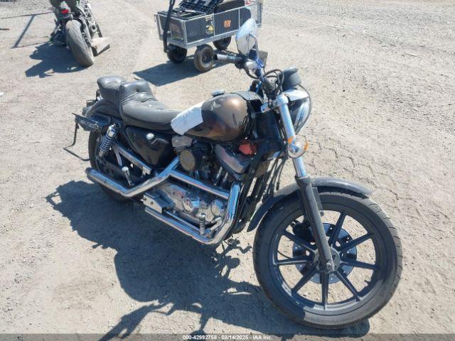  Salvage Harley-Davidson Xlh883