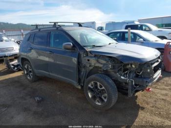  Salvage Jeep Compass