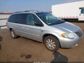  Salvage Chrysler Town & Country