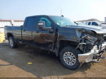  Salvage Chevrolet Silverado 2500