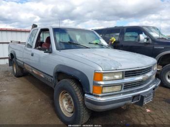  Salvage Chevrolet Gmt