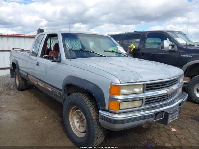  Salvage Chevrolet Gmt