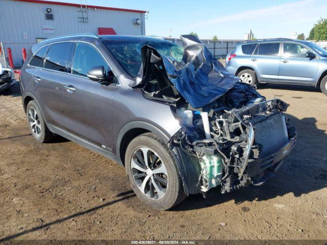  Salvage Kia Sorento