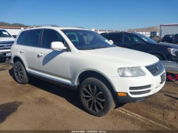  Salvage Volkswagen Touareg
