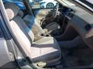 Toyota Camry Le Image 3