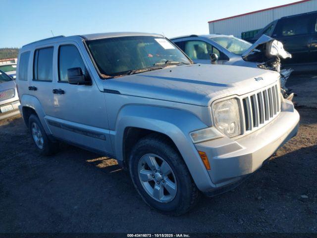  Salvage Jeep Liberty