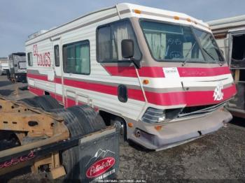  Salvage Chevrolet P30