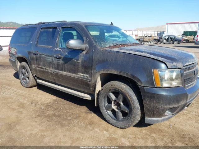  Salvage Chevrolet Suburban 1500