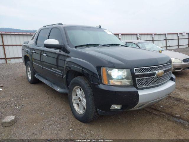  Salvage Chevrolet Avalanche 1500