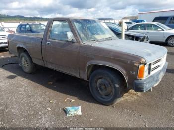  Salvage Dodge Dakota