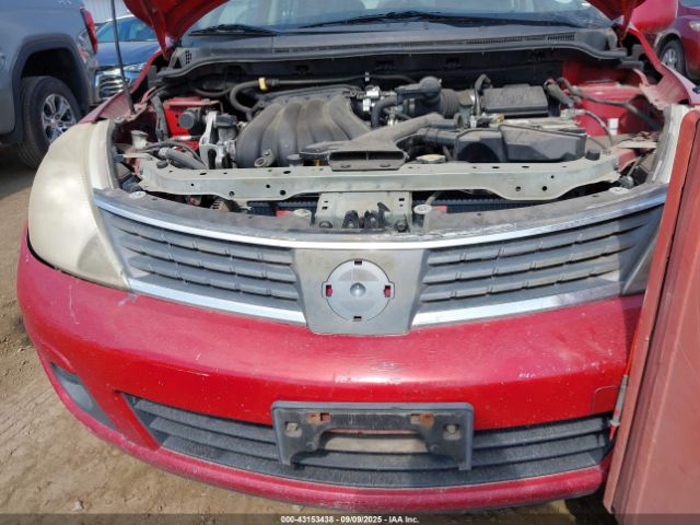 Nissan Versa 1.8s Image 5