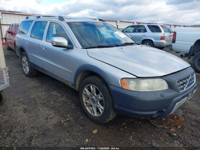  Salvage Volvo XC70