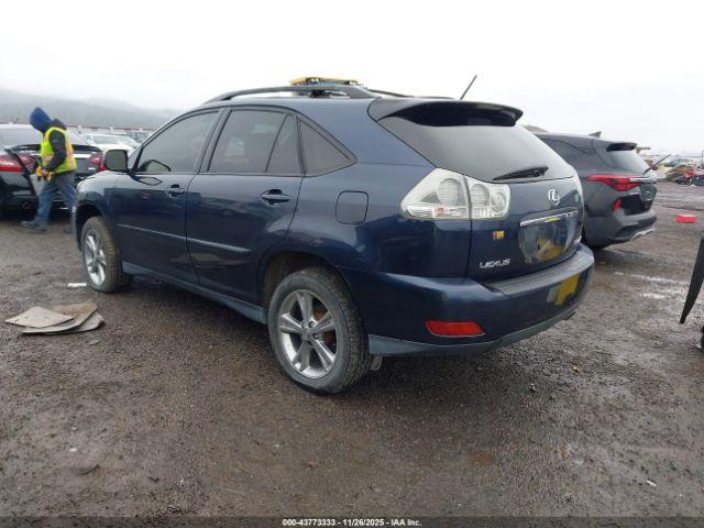 Lexus RX Image 3