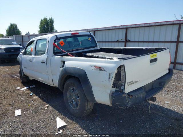 Toyota Tacoma Base V6 Image 12