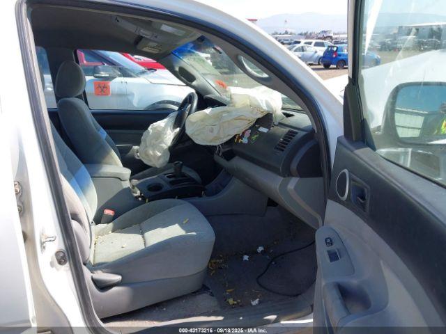 Toyota Tacoma Base V6 Image 3