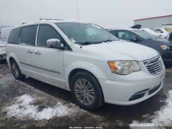  Salvage Chrysler Town & Country