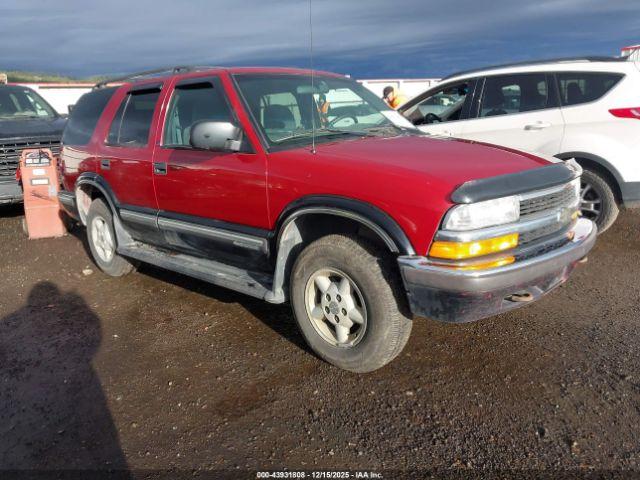 Salvage Chevrolet Blazer