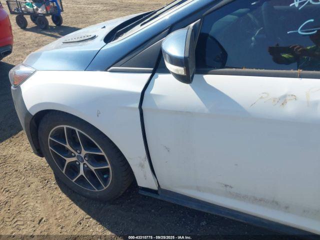 Ford Focus Sel Image 14