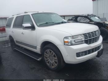  Salvage Lincoln Navigator
