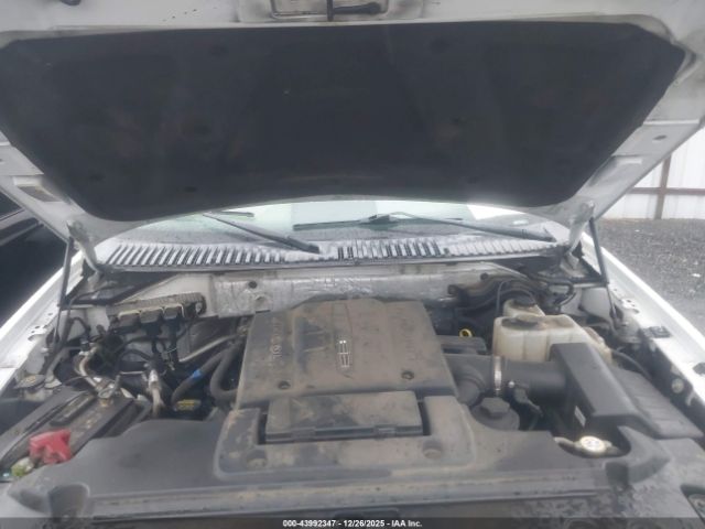 Lincoln Navigator Image 2