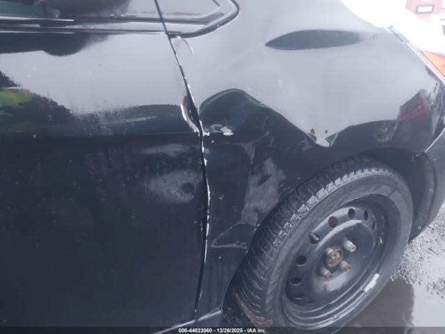 Chevrolet Spark Ls Cvt Image 11