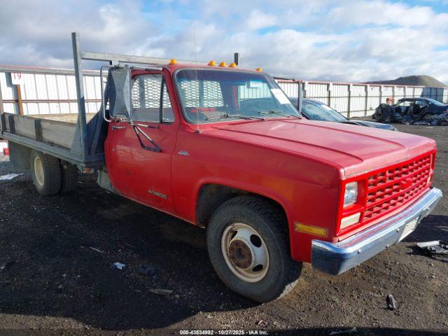  Salvage Chevrolet R3500