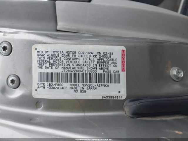 Toyota Camry Le Image 6