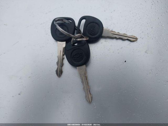 Chevrolet Classic Image 2