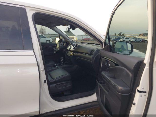 Honda Ridgeline Rtl-e Image 11