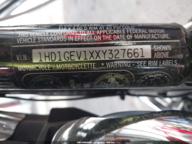 Harley-Davidson Fxdwg Image 8