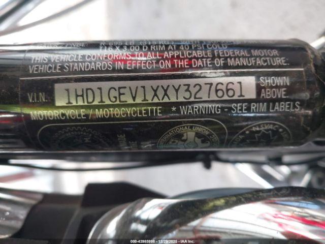 Harley-Davidson Fxdwg Image 8