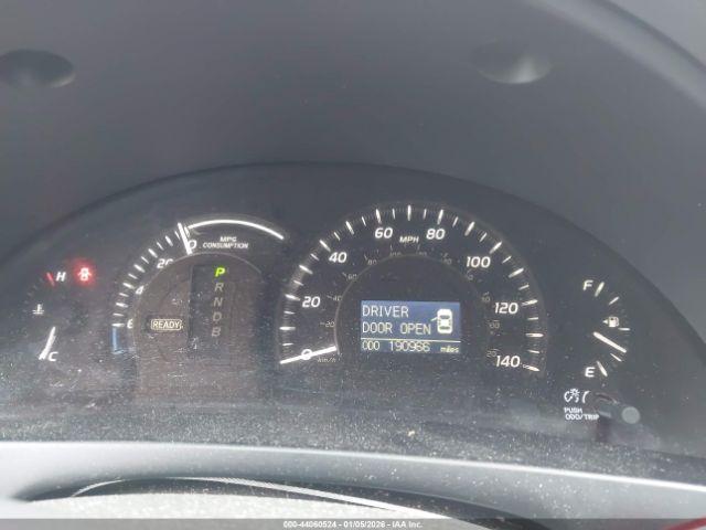 Toyota Camry Image 7