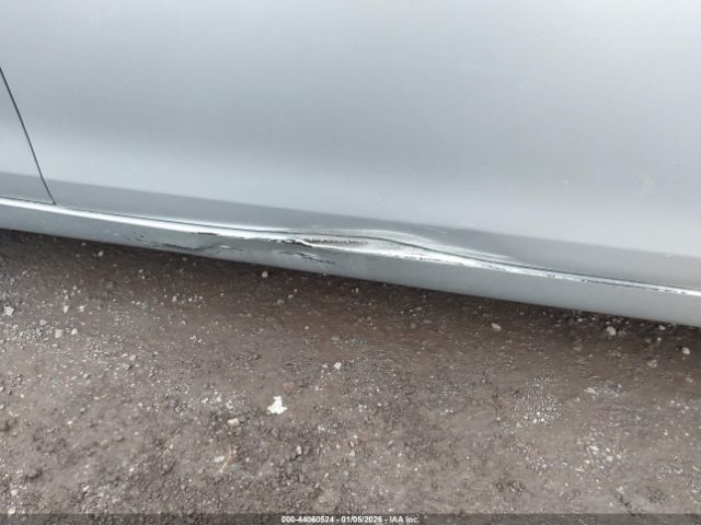 Toyota Camry Image 9