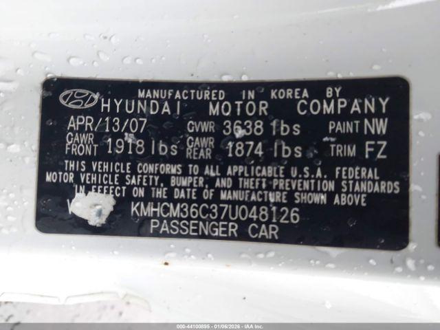 Hyundai ACCENT Gs Image 11