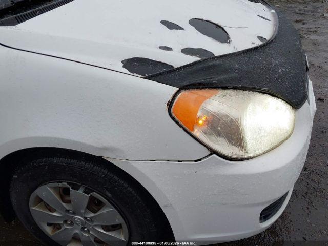 Hyundai ACCENT Gs Image 2