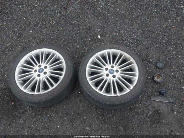 Ford Fusion Se Image 11