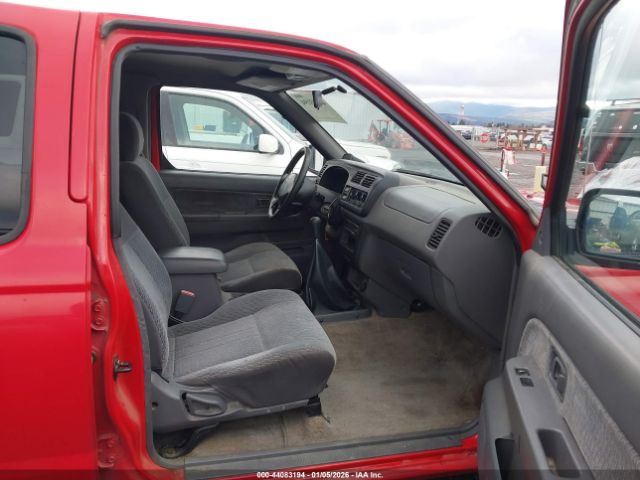 Nissan Frontier Image 2