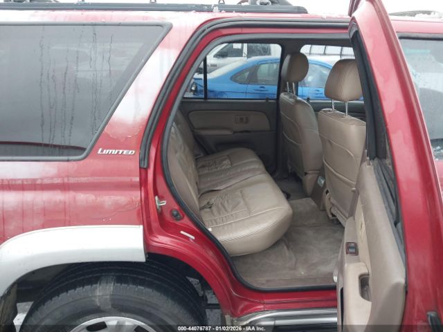 Toyota 4Runner Limited V6 Image 12