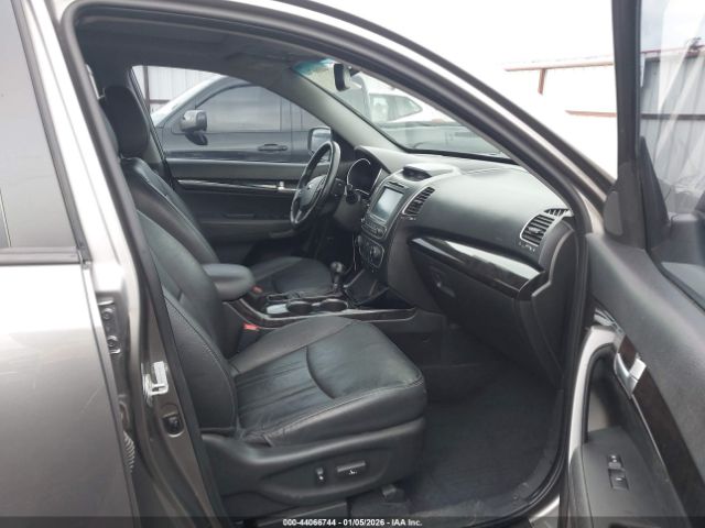 Kia Sorento Ex V6 Image 2