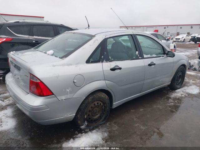 Ford Focus Zx4 Image 2